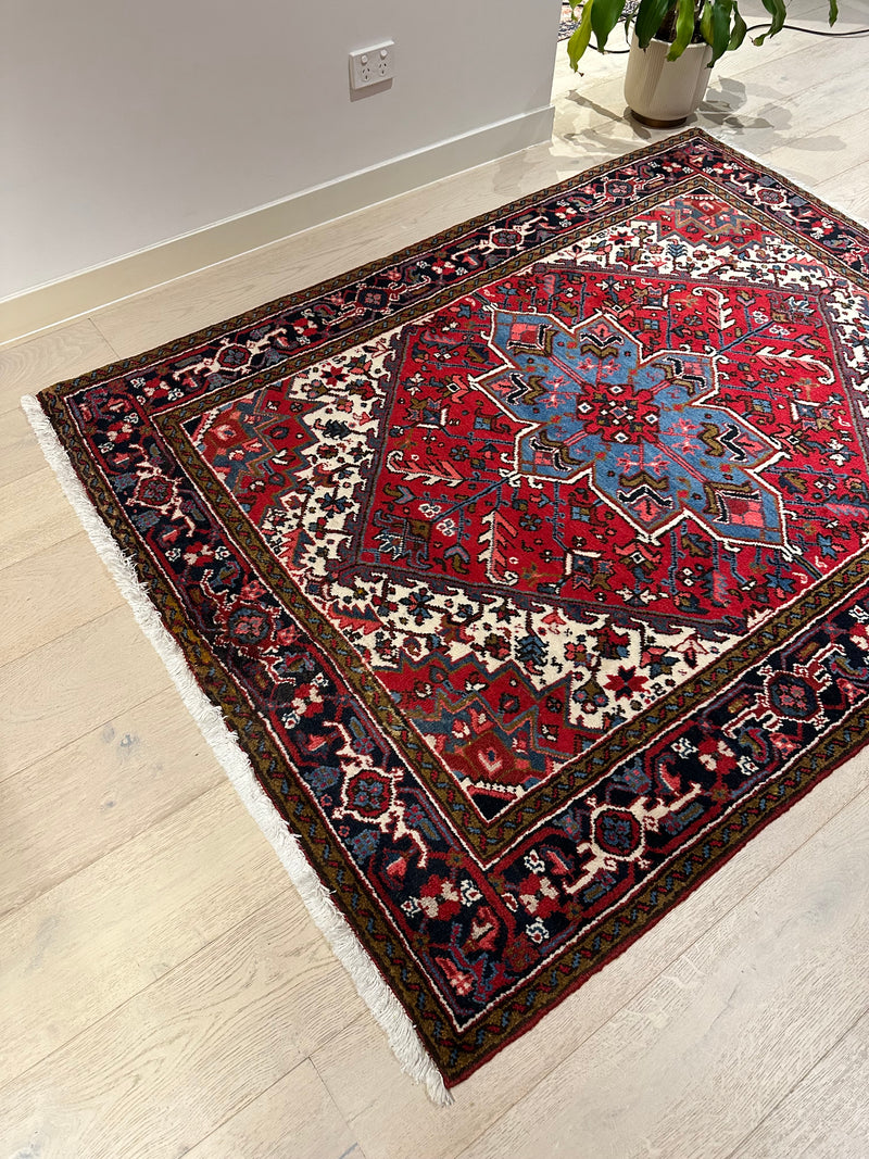 Heriz Fine Tribal Bold Geometric Wool Rug (STK310-4) 194X150CM