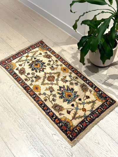 Chobi Handmade Vegi Dye Wool Rug (550-1970)Rugs Online Rugs Sydney Australia, www.rugsonlinerugs.com.au