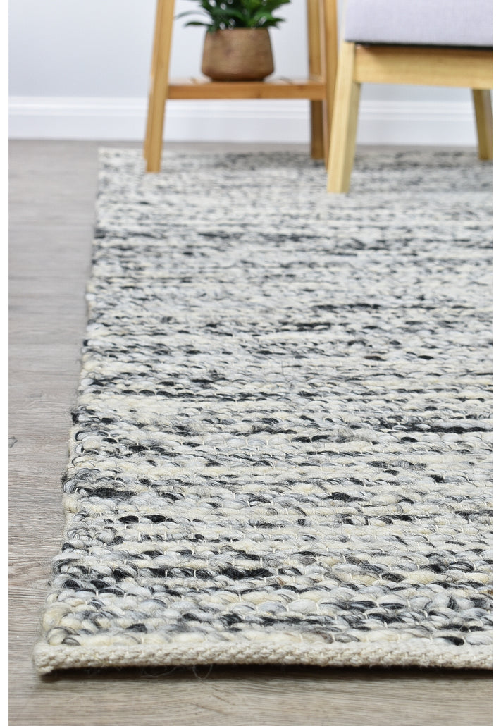 Brighton Ivory Black Wool Rug