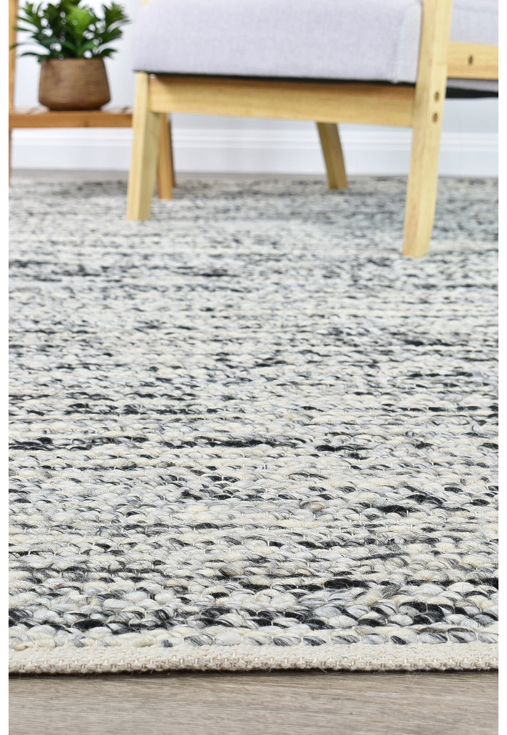 Brighton Ivory Black Wool Rug