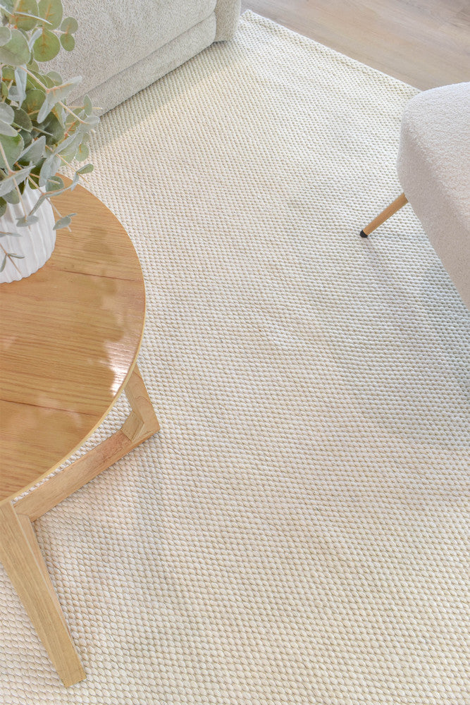 Cosmopolitan Chicago Skandi Cloud Silk Wool Rug