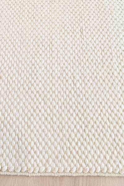 Cosmopolitan Chicago Skandi Cloud Silk Wool Rug