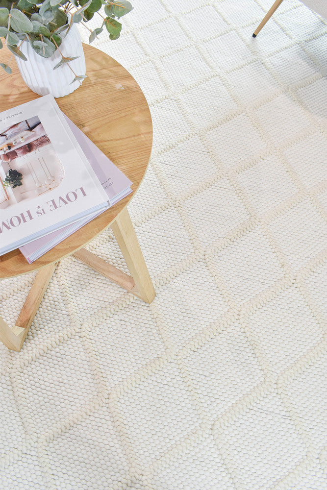 Cosmopolitan Skandi Diamond Frost Wool Rug
