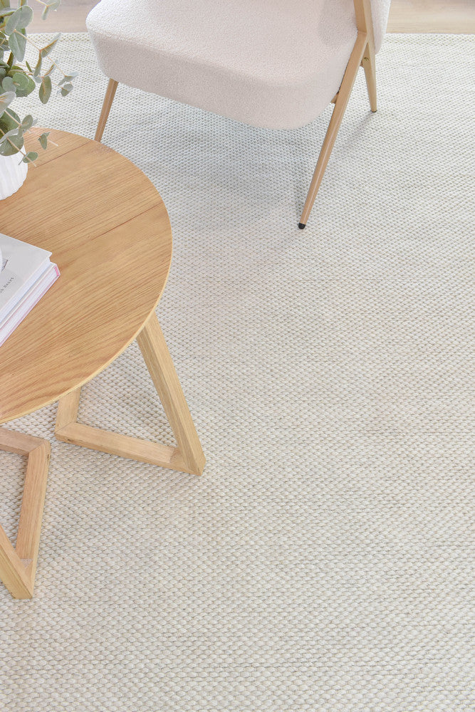 Cosmopolitan Chicago Skandi Pearl Wool Rug