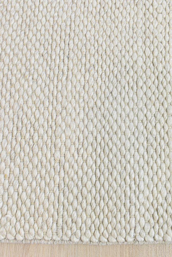 Cosmopolitan Chicago Skandi Pearl Wool Rug