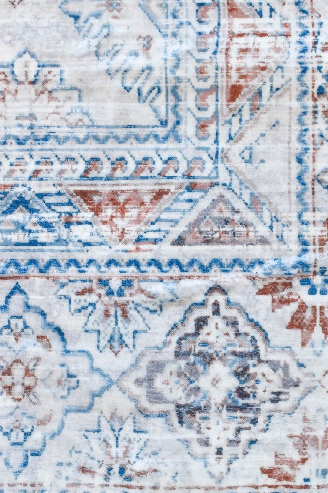 Gloria Casablanca Three Farm Rug