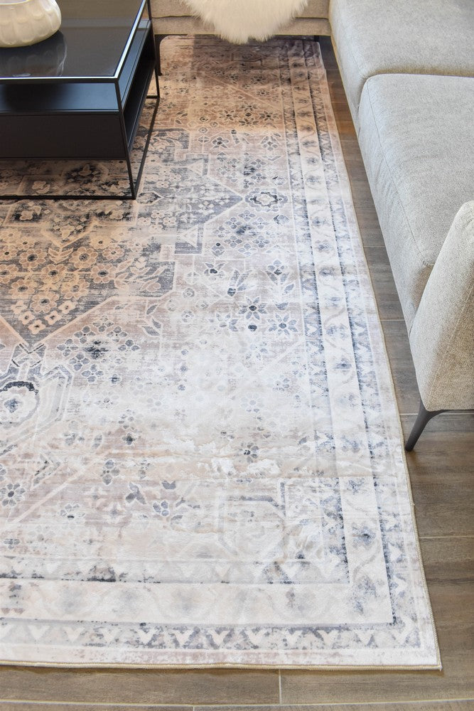 Gloria Luxo Batool Rug