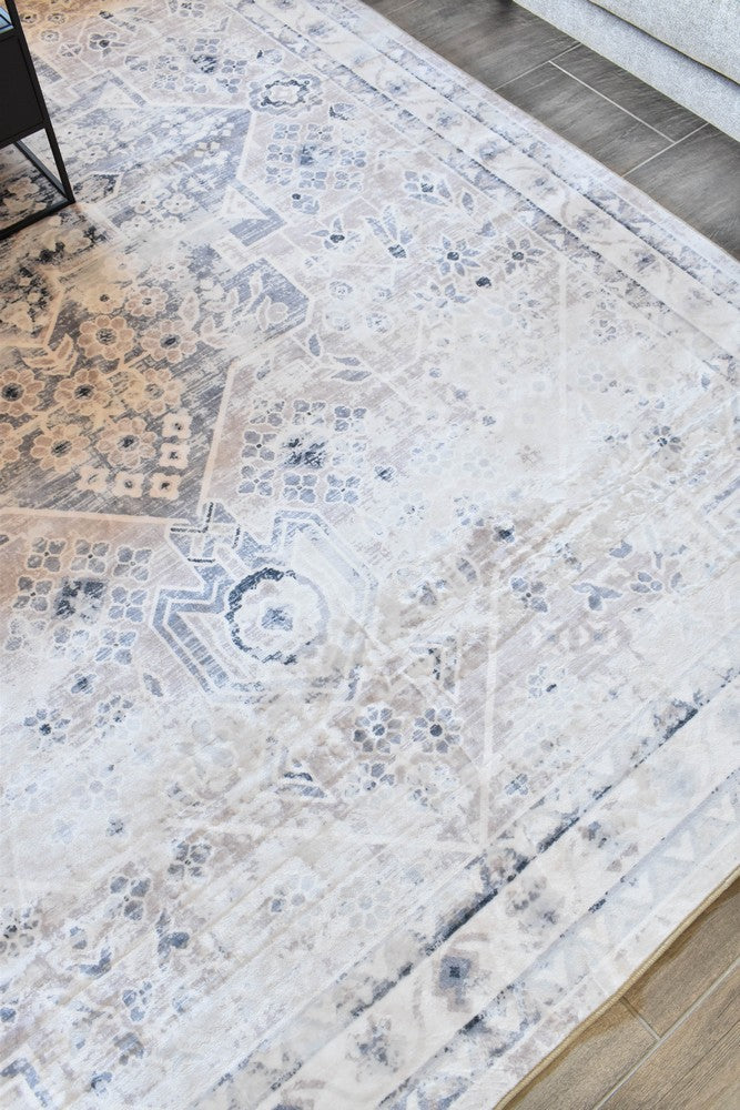 Gloria Luxo Batool Rug