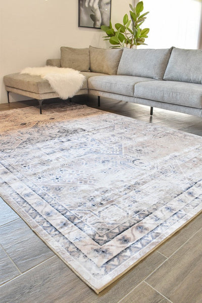 Gloria Luxo Batool Rug