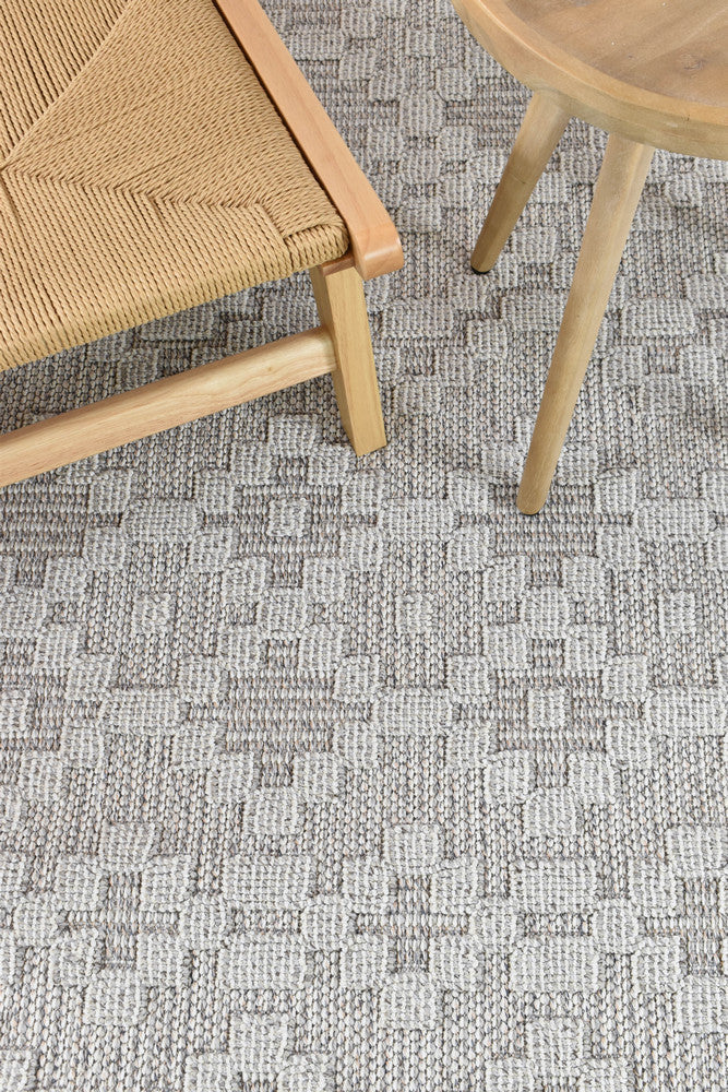 Colorado Carla Light Grey Indoor Outdoor Rug