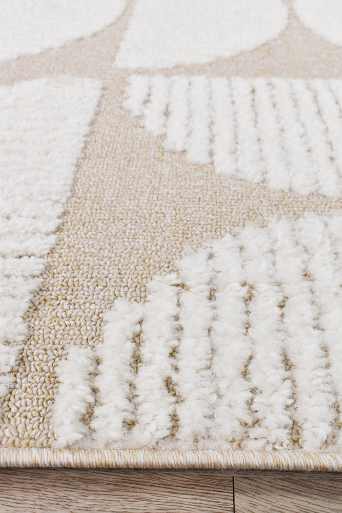 Forum Curves Beige Rug
