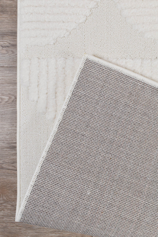 Forum Curves Cream Rug
