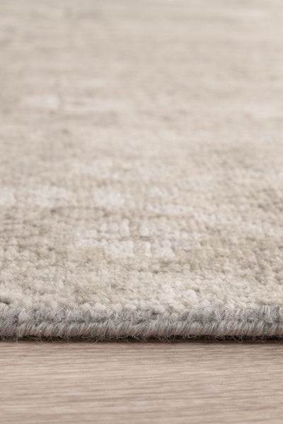 Fine Handmade Indian Natural Wool Rug 382X273CM