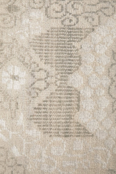Fine Handmade Indian Natural Wool Rug 382X273CM