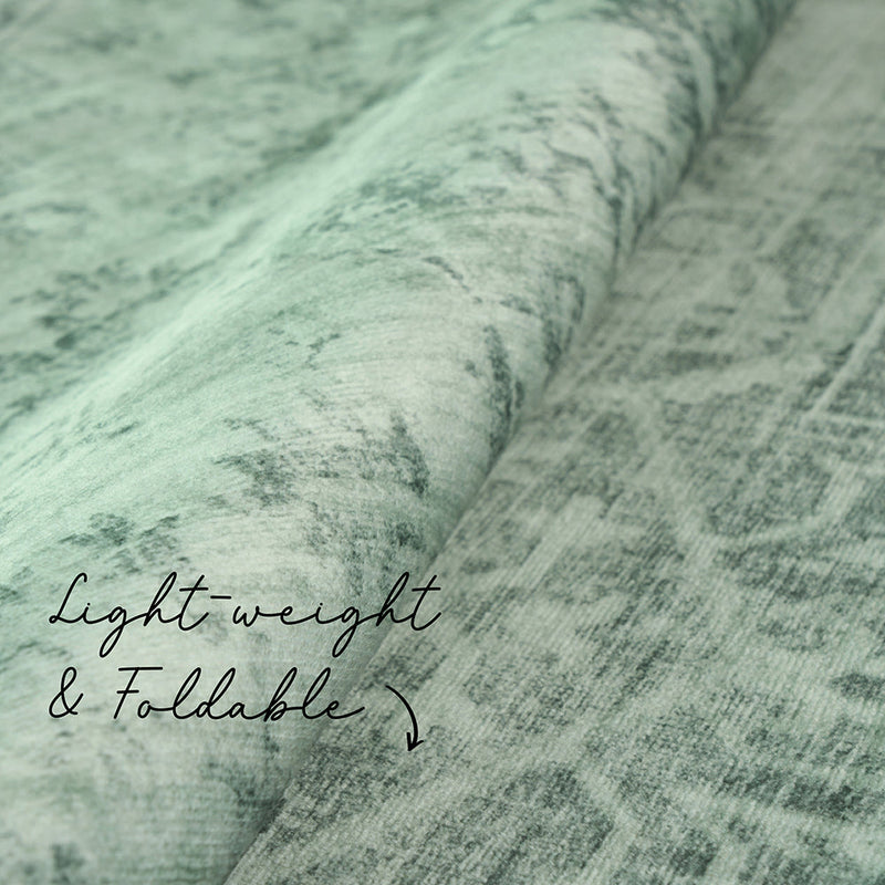 Lucent Emerald Green Vivid Washable Rug