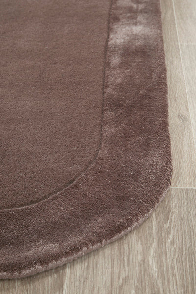 Charleston Grape Wool Rich Runner Rug