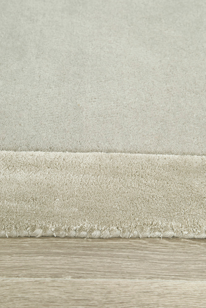 Charleston Silver Wool Rich Runner Rug