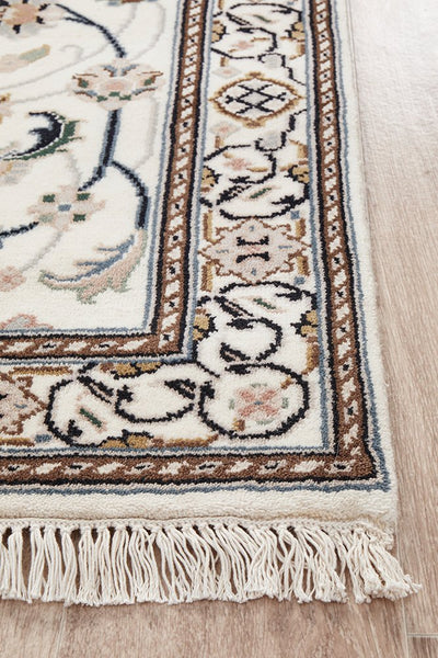 Indian Naein 9021 Cream 402x79cm