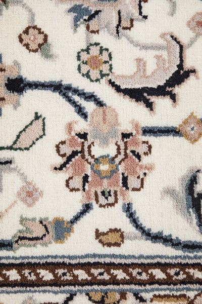Indian Naein 9021 Cream 402x79cm