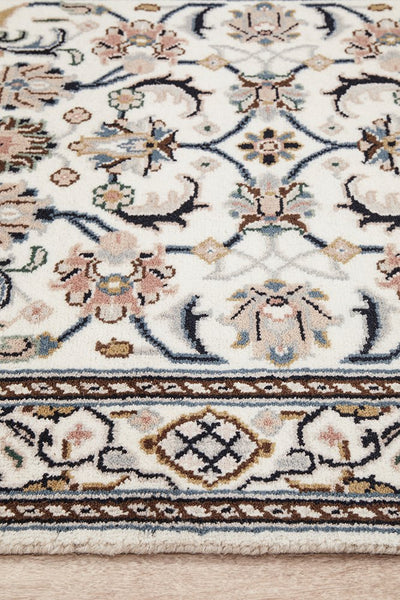 Indian Naein 9032 Cream 304x80cm