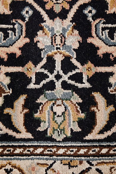 Indian Naein 9046 Navy 593x76cm