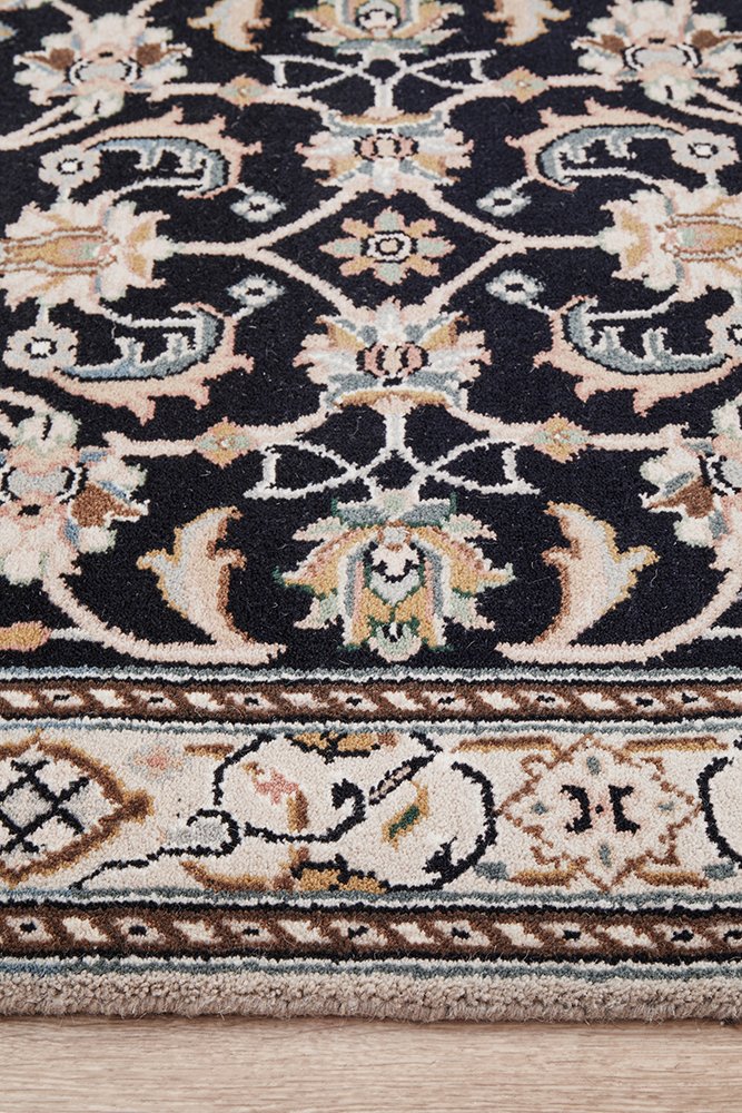 Indian Naein 9052 Navy 501x77cm