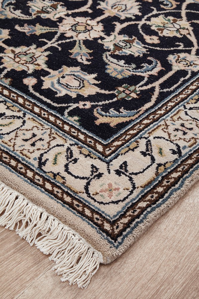 Indian Naein 9053 Navy 490x77cm