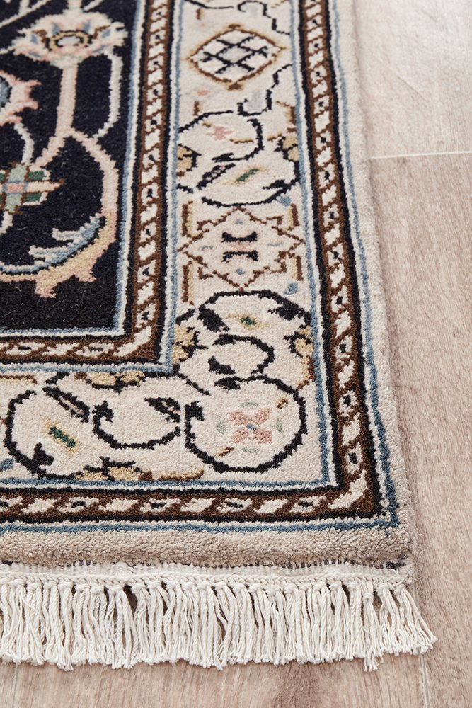 Indian Naein 9061 Navy 383x76cm