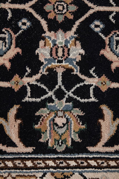 Indian Naein 9061 Navy 383x76cm