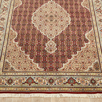 Tabriz Indian Mahi Hand Knotted Wool 30 Rug 200X142CM