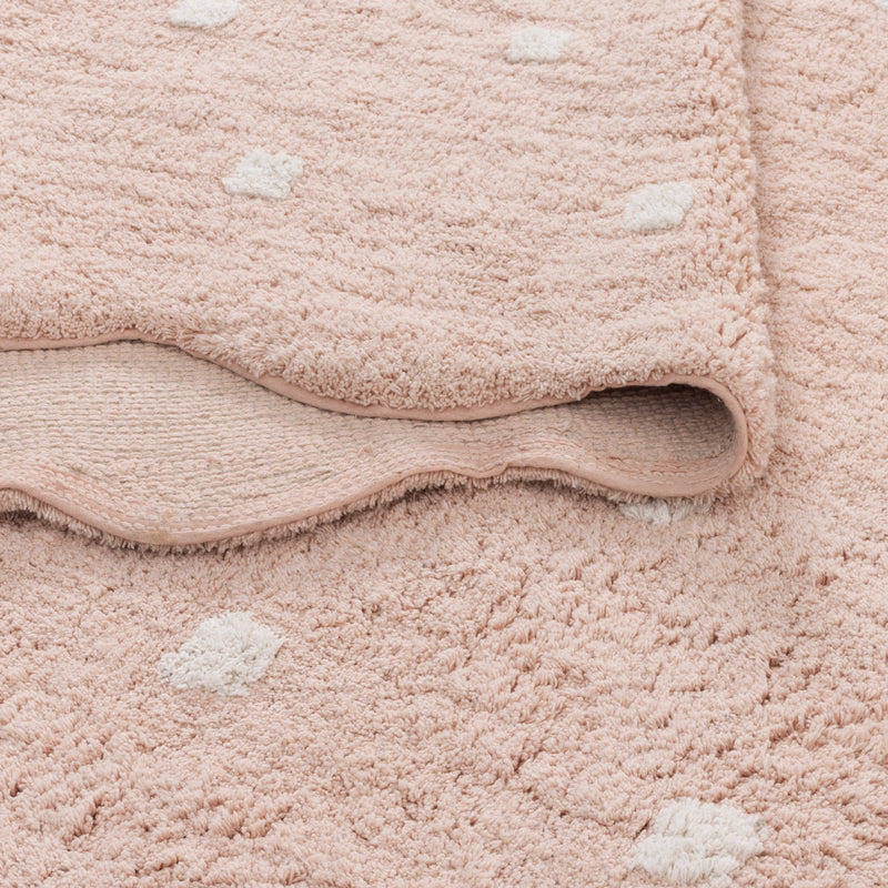 Mellow Scalloped Blush Pink Organic Cotton Rug