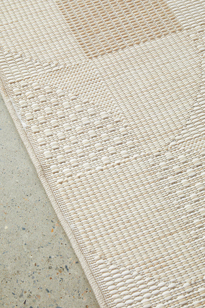 Courtyard Sandi Natural Outdoor Rug