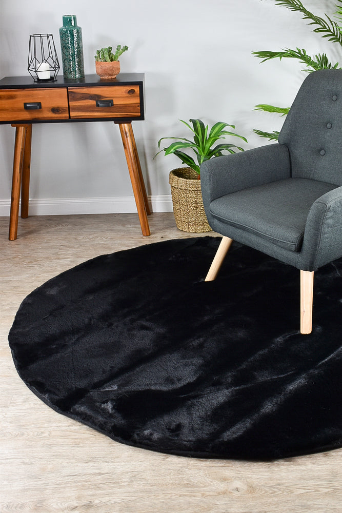 Super Soft Shaggy Black Round Rug