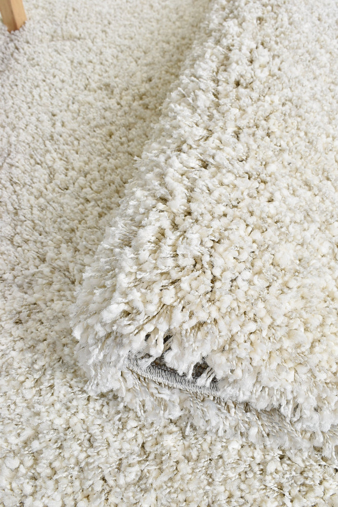 Pandora Plain Plush Shaggy Natural Rug