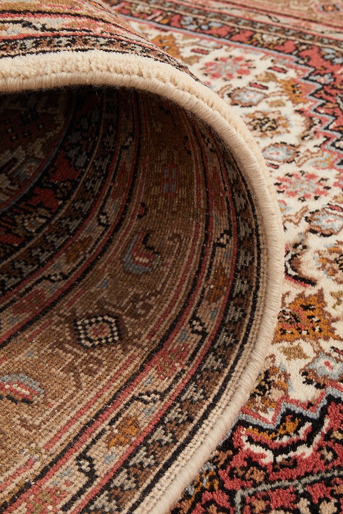 Indian Mahi Handmade 1033 Wool Rug 187X126CM