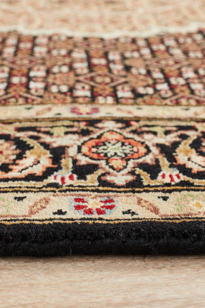 Tabriz Handmade Indian Mahi Wool Black Cream Rug 182X123CM