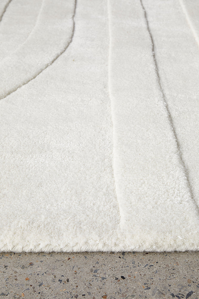 Hugo Bondi White Wool Rug