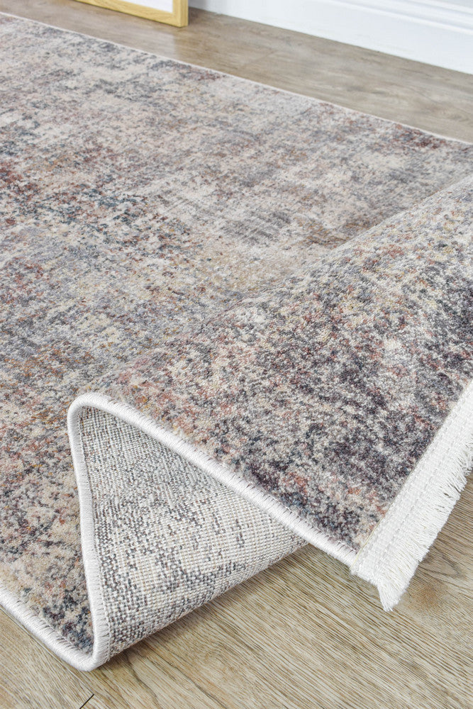 London Accent Cloudy Crystal Lawn Rug