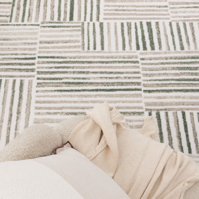 Nirvana Geo Lines Green Modern Rug