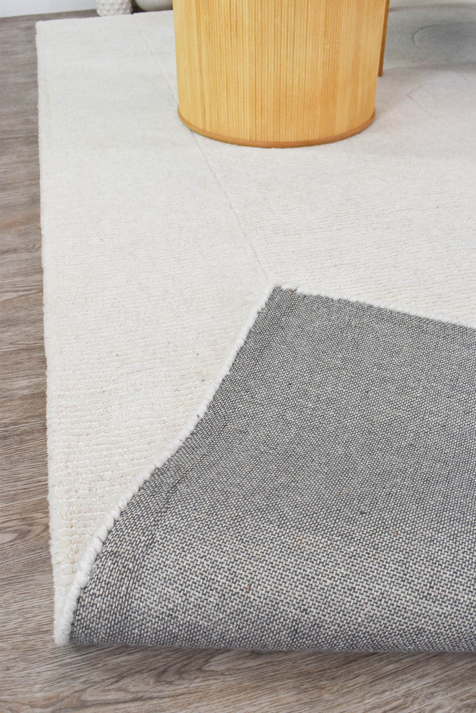 Lomax Velvet Coastal Natural Ivory Wool Cotton Rug