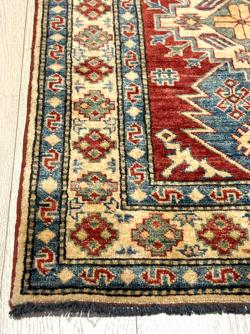 Kazak Fine Veggie Dye Rug (STK550-501) 116x81cm