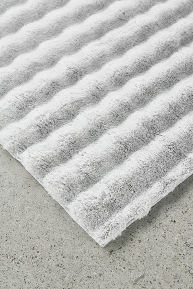 Bubble Silver - Machine Washable Soft Rug