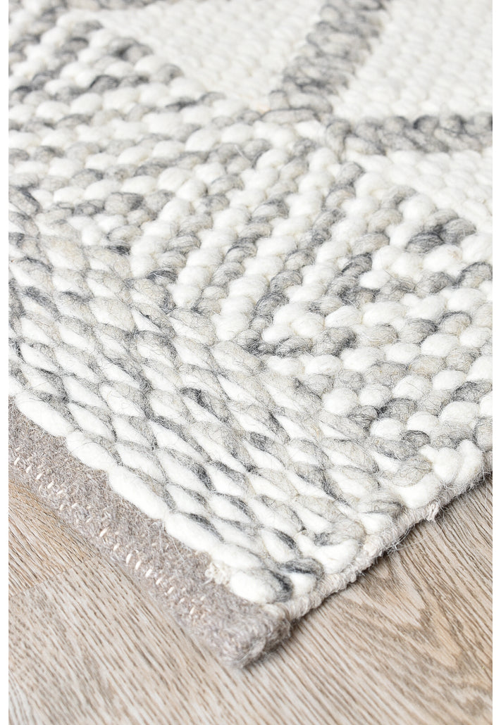 Catalina Acadian White Silver Wool Rug