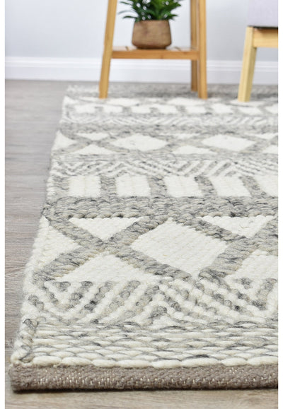 Catalina Acadian White Silver Wool Rug