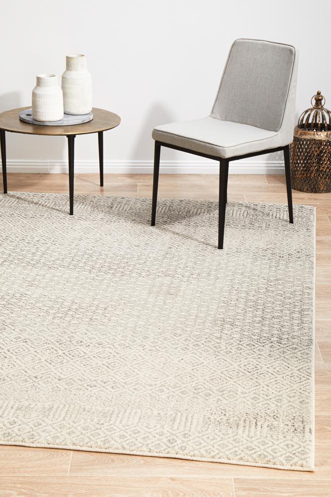 Evoke Diamond Grey Transitional Rug