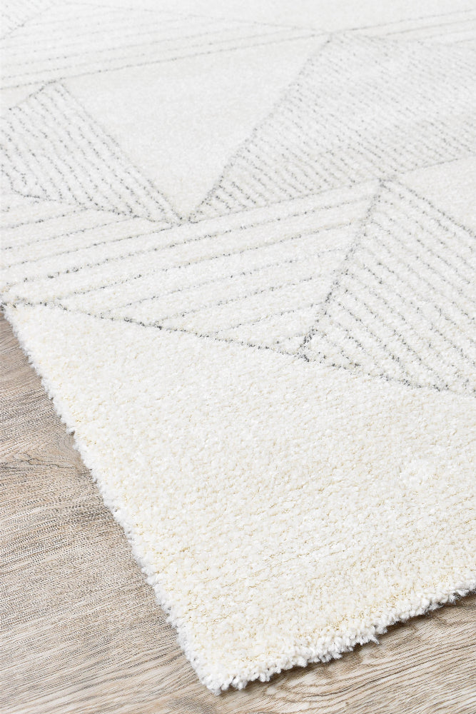 Scandanavian Triangles Natural Rug 50813-657