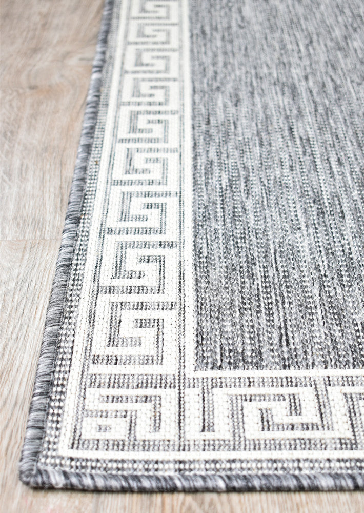 Long Island Alaska Greek Key Light Grey Rug 7781-GU6E