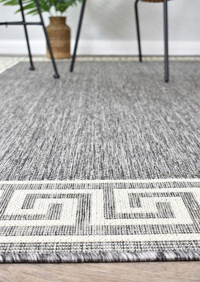 Long Island Alaska Greek Key Light Grey Rug 7781-GU6E