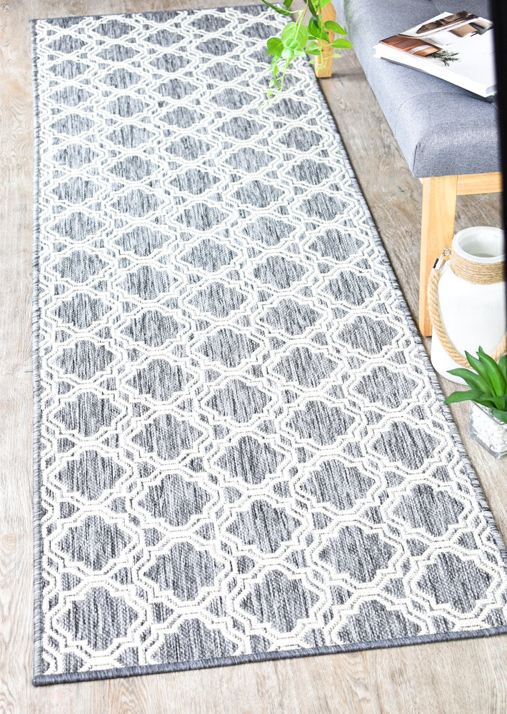 Long Island Alaska Manchester Light Grey Runner Rug 9892-GU6E