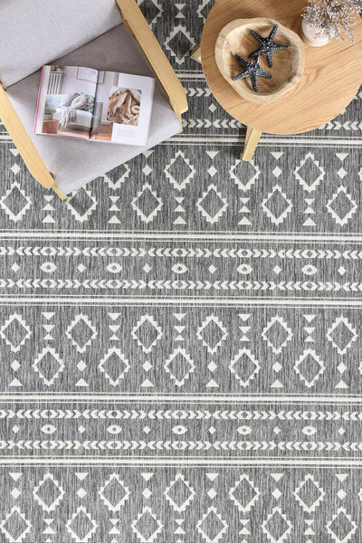 Long Island Alaska Zulu Grey Cream Rug 3333-GU6E